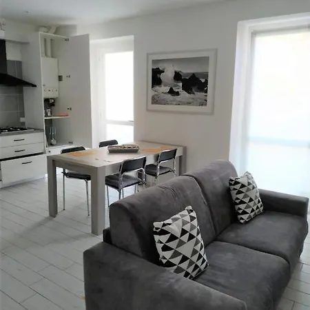 Apartment Canada Stresa